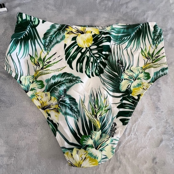 Floral Print Medium High Waisted Bikini Bottom Full Coverage NWOT - Picture 4 of 5